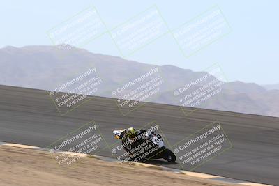 media/Apr-10-2022-SoCal Trackdays (Sun) [[f104b12566]]/Bowl (11am)/